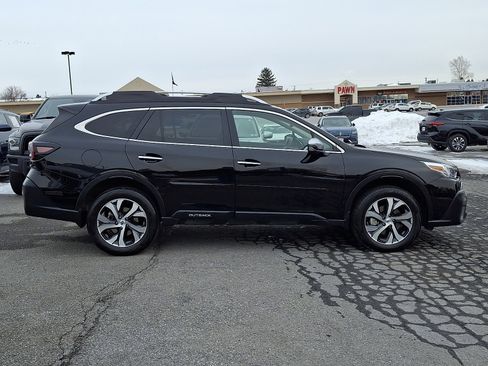 Used 2021 Subaru Outback Touring XT image 7