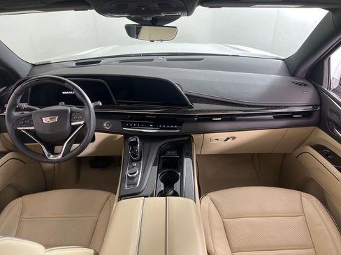 Used 2024 Cadillac Escalade Premium Luxury w/ LPO, Floor Liner Package image 22
