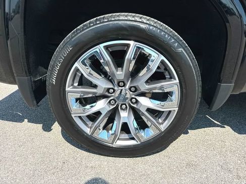 Used 2024 GMC Sierra 1500 Denali AWD/4WD image 34