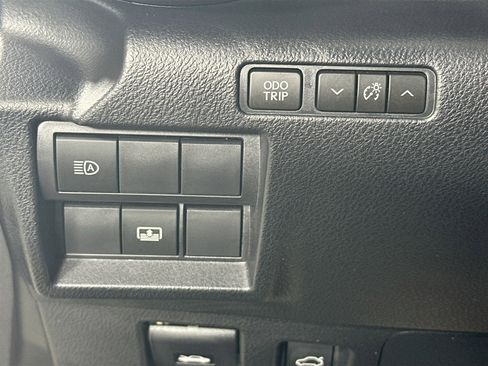 Used 2024 Lexus IS 300 w/ Premium Package image 10