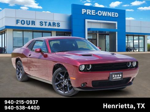 Used 2023 Dodge Challenger SXT w/ Blacktop Package RWD image 1