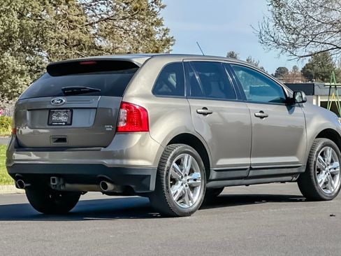 Used 2014 Ford Edge SEL w/ Equipment Group 205A image 4