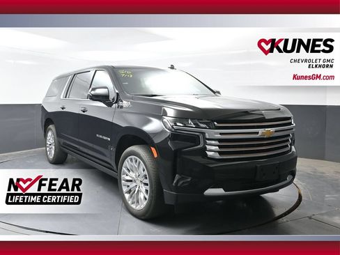 Used 2023 Chevrolet Suburban High Country AWD/4WD image 1