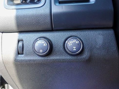 Used 2022 Chevrolet Colorado LT w/ Safety Package image 27