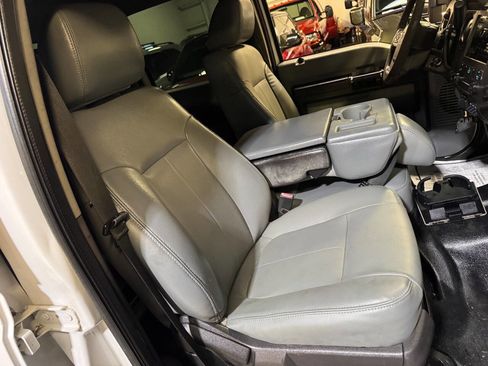 Used 2012 Ford F450 XL w/ PWR Equipment Group image 30