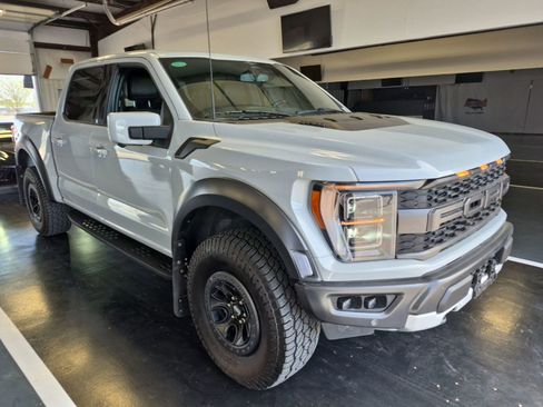 Used 2023 Ford F150 Raptor w/ Raptor Carbon Fibre Package AWD/4WD image 1