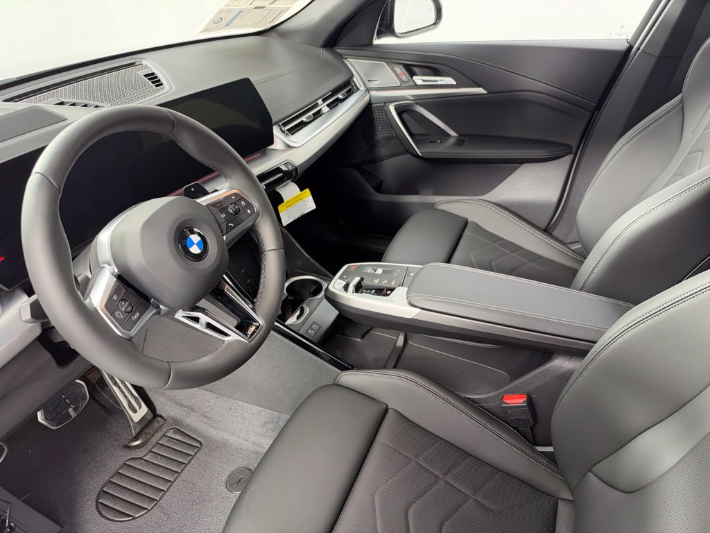 New 2027 BMW X2 xDrive28i w/ Technology Package AWD/4WD image 11