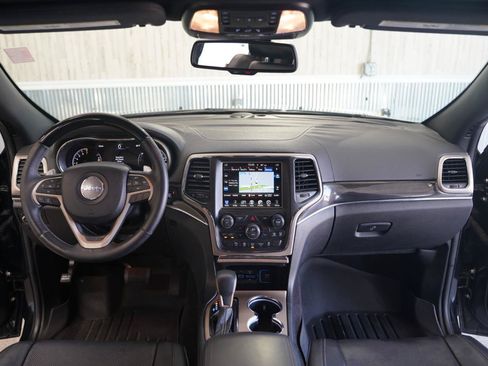 Used 2016 Jeep Grand Cherokee Overland w/ Trailer Tow Group IV RWD image 16