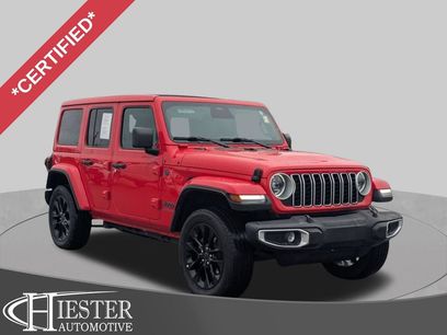 Used 2025 Jeep Wrangler Unlimited Sahara w/ Safety Group