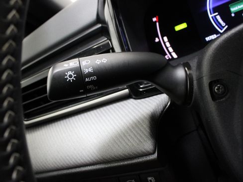 Used 2026 Toyota Camry SE w/ Convenience Package FWD image 25
