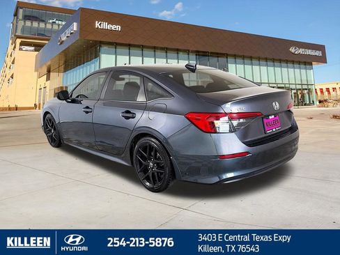 Used 2024 Honda Civic Sport image 5