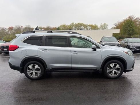 Used 2019 Subaru Ascent Premium AWD/4WD image 4