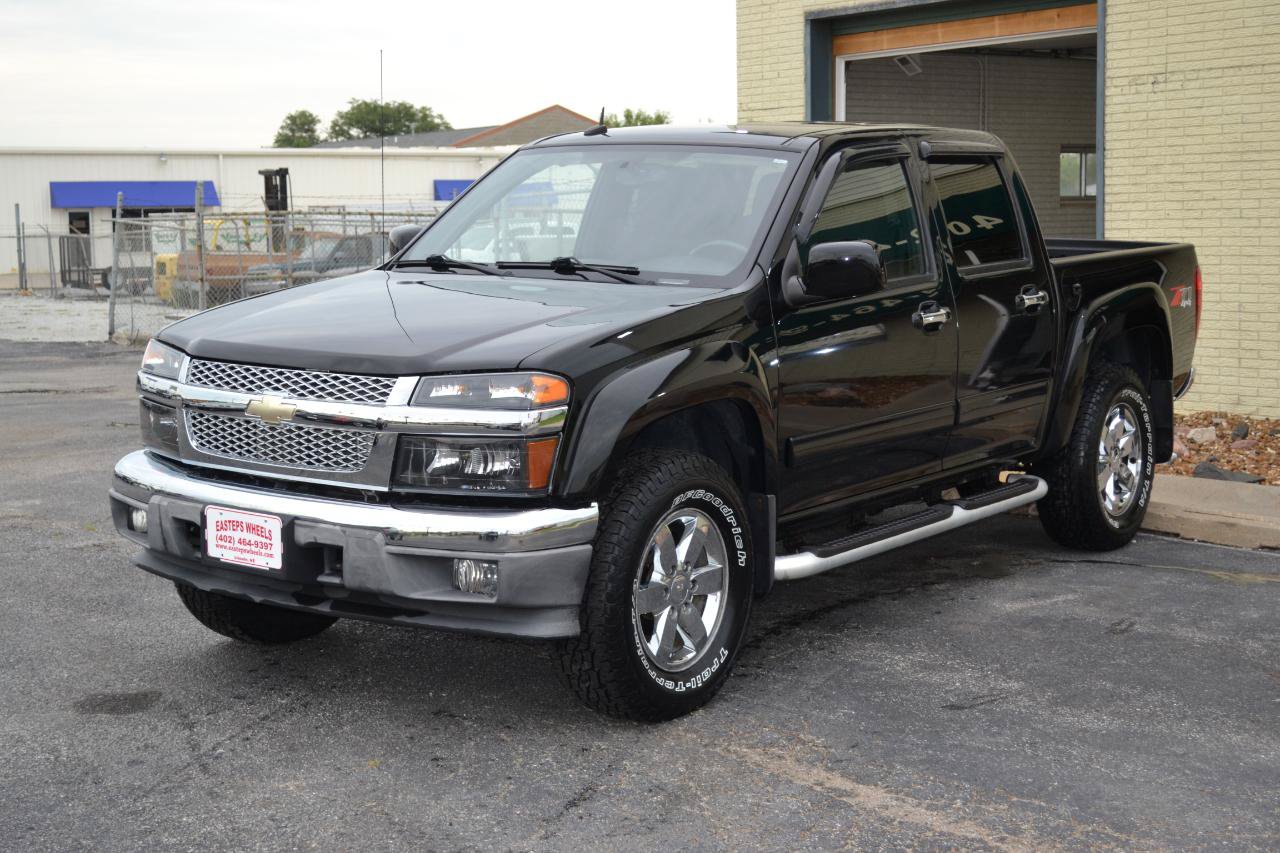 Used 2011 Chevrolet Colorado LT AWD/4WD image 3