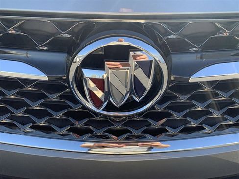 Used 2023 Buick Envision Avenir image 33