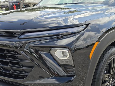 New 2026 Chevrolet TrailBlazer LT w/ Convenience Package FWD image 13
