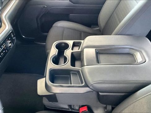 Used 2023 Chevrolet Silverado 1500 RST AWD/4WD image 13