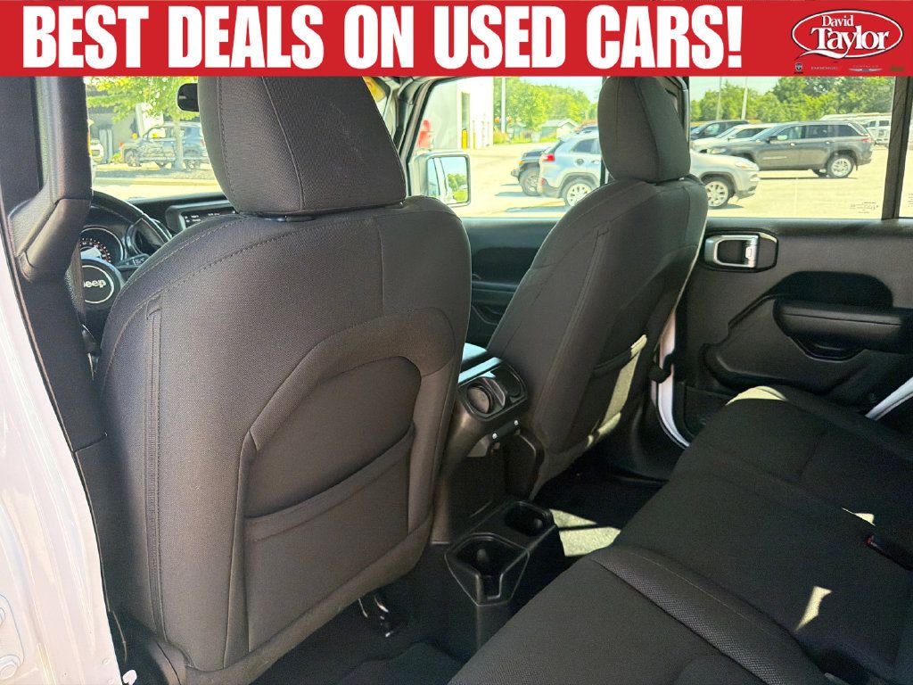 Used 2022 Jeep Gladiator Sport AWD/4WD image 22