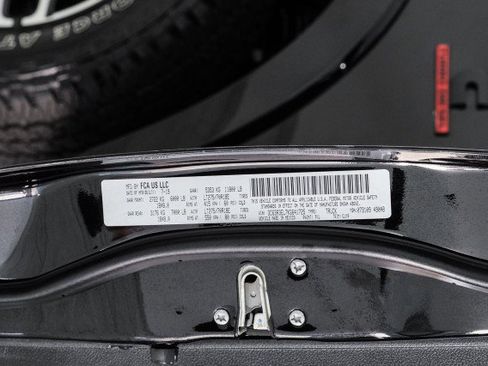 Used 2019 RAM 3500 Laramie AWD/4WD image 65