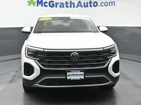 Used 2024 Volkswagen Atlas Cross Sport SE AWD/4WD image 4
