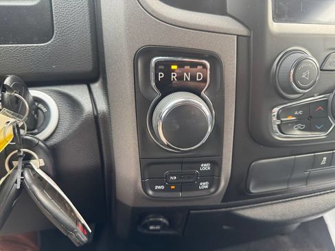 Used 2019 RAM 1500 Express w/ Wheel & Sound Group AWD/4WD image 22