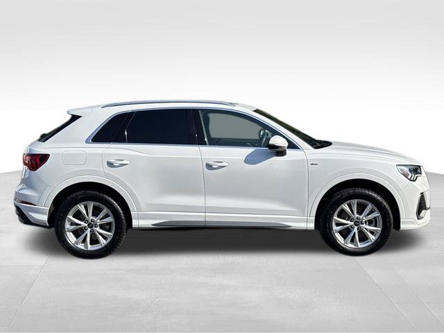Used 2025 Audi Q3 2.0T Premium AWD/4WD image 5