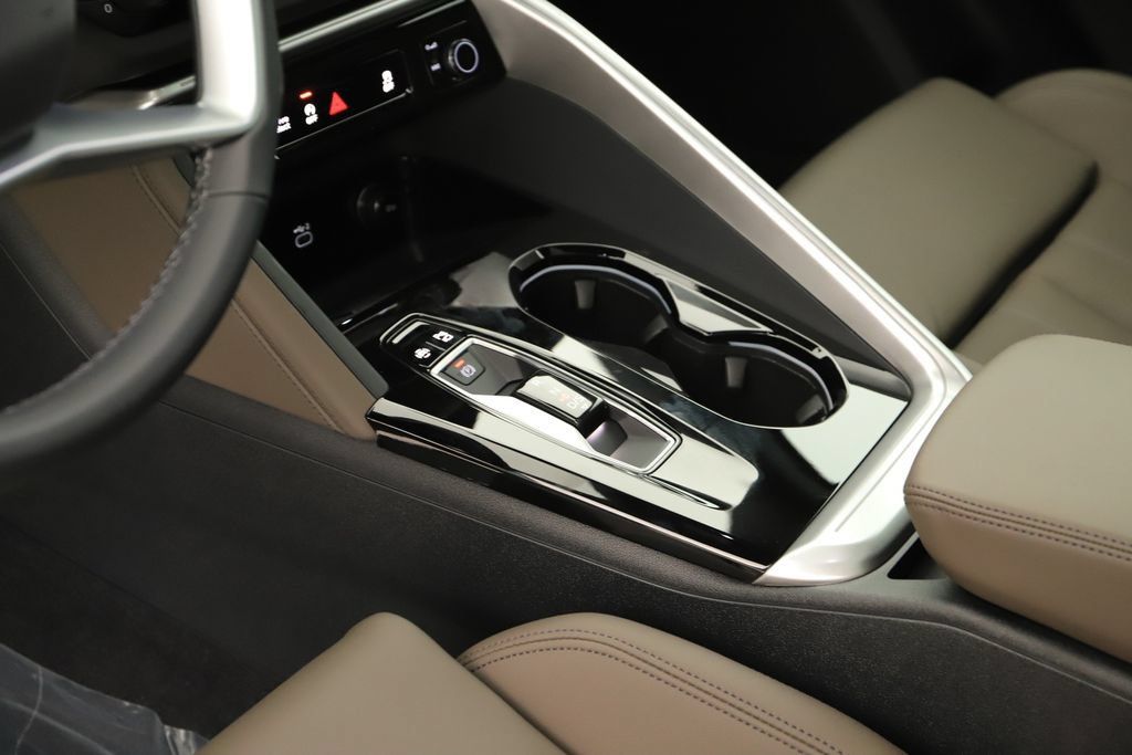 New 2026 Audi Q5 Premium Plus AWD/4WD image 17