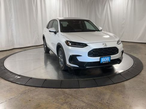 New 2026 Honda HR-V LX image 4