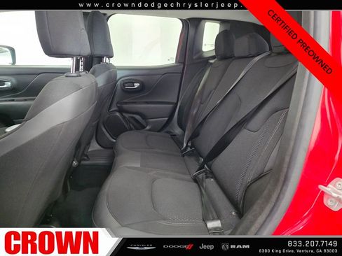 Certified 2022 Jeep Renegade Latitude image 19