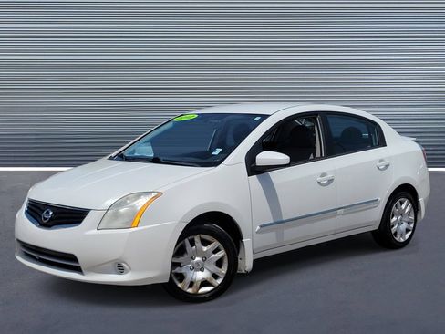 Used 2012 Nissan Sentra 2.0 S FWD image 1
