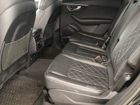 Certified 2023 Audi SQ7 Prestige AWD/4WD image 33