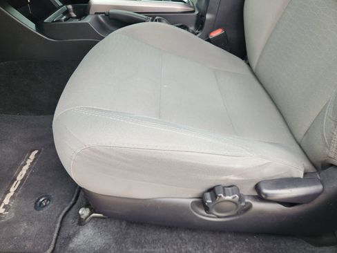 Used 2018 Toyota Tacoma SR5 image 29