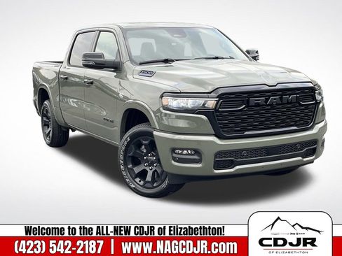 New 2026 RAM 1500 4x4 Crew Cab image 1