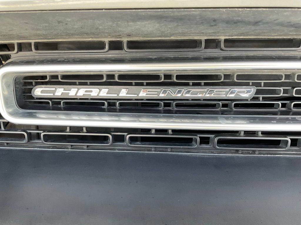 Used 2020 Dodge Challenger SXT w/ Plus Package RWD image 20
