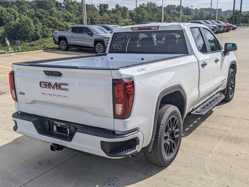 New 2026 GMC Sierra 1500 Pro w/ Graphite Edition image 8