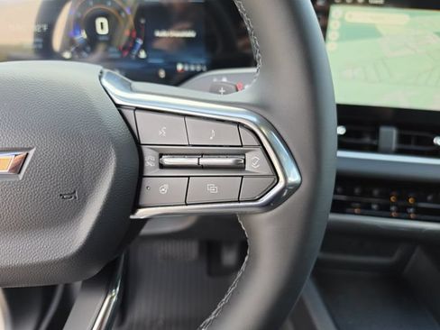 New 2026 Chevrolet Equinox LT FWD image 30
