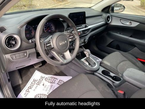 Used 2024 Kia Forte LXS FWD image 5