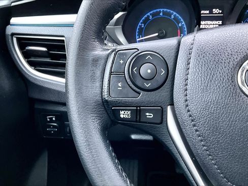 Used 2015 Toyota Corolla S image 23