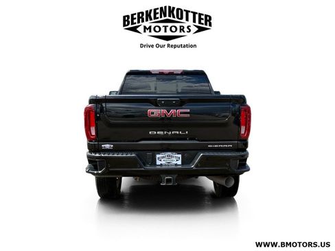 Used 2021 GMC Sierra 3500 Denali w/ Denali Ultimate Package AWD/4WD image 4