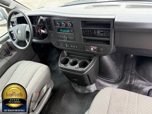 Used 2025 Chevrolet Express 2500 Extended w/ Communications Package image 15