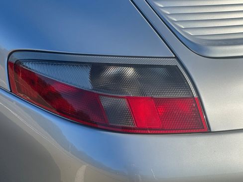 Used 2002 Porsche 911 Carrera 4 image 42