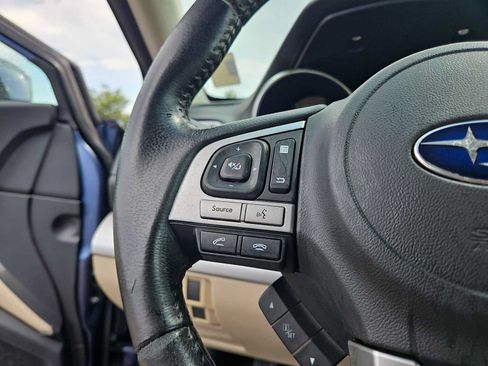 Used 2017 Subaru Legacy 2.5i Limited AWD/4WD image 25