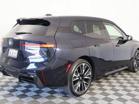Used 2026 BMW iX xDrive45 w/ M Sport Package AWD/4WD image 4