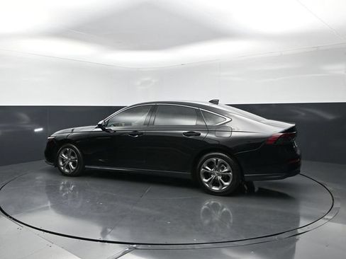 Used 2024 Honda Accord EX image 2
