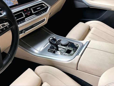Used 2021 BMW X5 xDrive40i w/ Premium Package 2 image 16