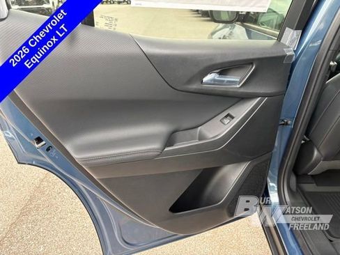 New 2026 Chevrolet Equinox LT w/ Convenience Package II FWD image 26