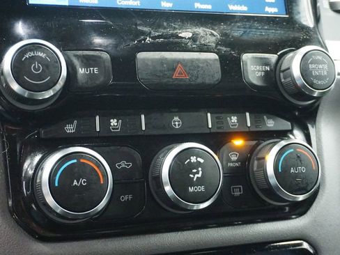 Used 2022 RAM 1500 Laramie image 30