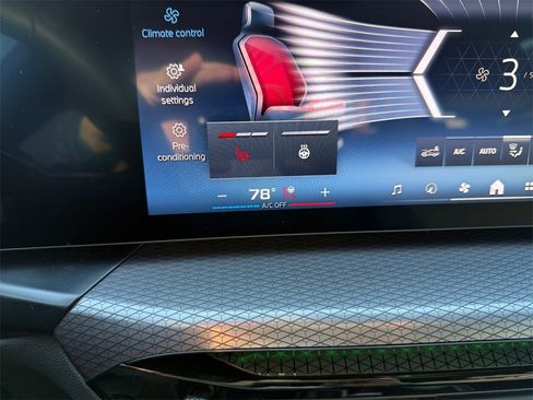 Certified 2025 BMW i4 M50 w/ Premium Package image 24