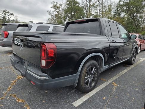 Used 2017 Honda Ridgeline Sport image 6
