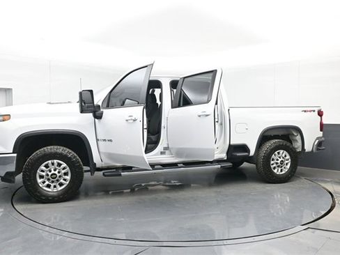 Certified 2025 Chevrolet Silverado 2500 LT w/ Safety Package image 52