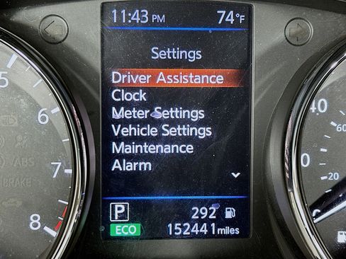 Used 2020 Nissan Rogue S image 19